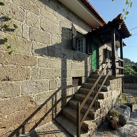 Casa Dos Patricios Дом отдыха Терраш-ди-Бору